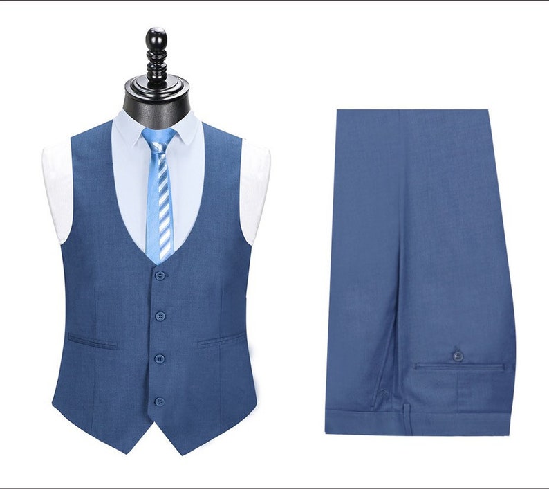 Men\u2019s Three Piece Suit
