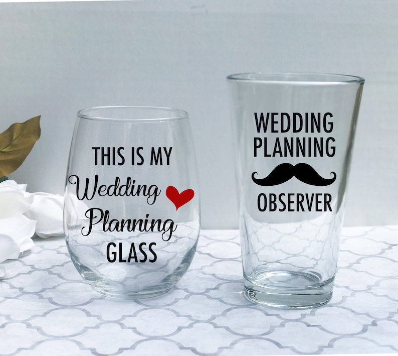 Newly Engaged Bride Gift Future Mrs Wine Glass Cup Bridal Shower Gift Set Idea Wedding Planning glasses Engagement Gift for Couple