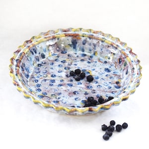 Blueberry Pie Stoneware Pie Plate
