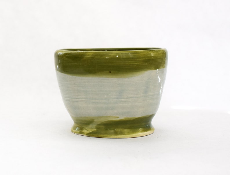 Small Green Thrown Bowl with Falling Stars