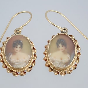 Beautiful Antique Victorian 14K Gold Young Lady Portrait French Wire Dangle Earrings