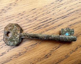 Rusted key - grungy key -  rusty key