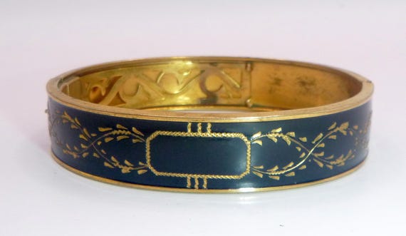 Antique Victorian Mourning Bangle Bracelet.