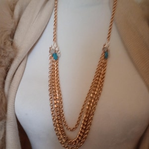 Collar llamativo vintage en tono dorado antiguo de 26 pulgadas
