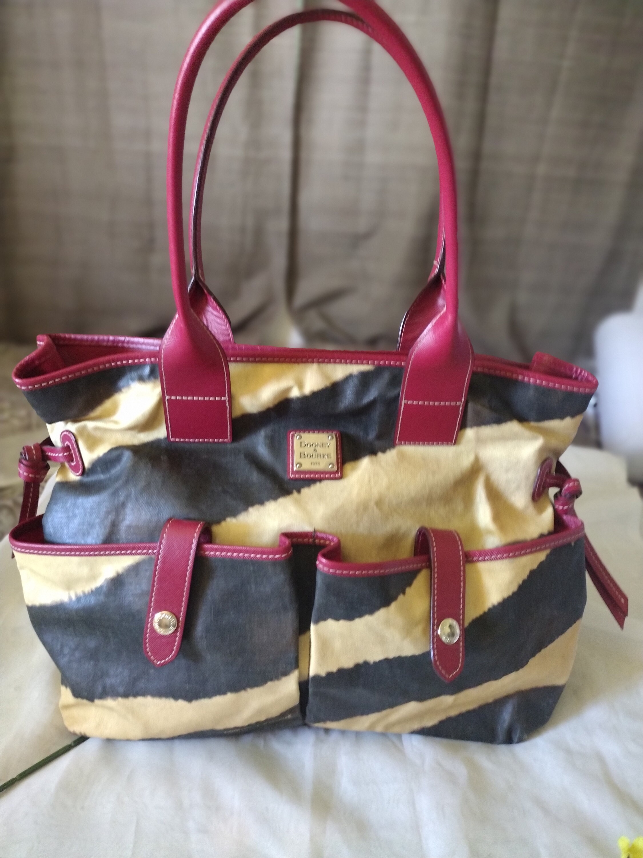 Dooney and bourke coated canvas shop