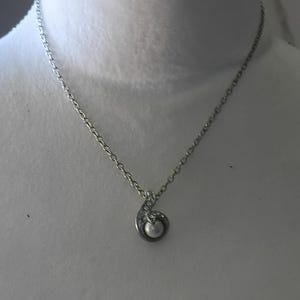 Vintage Silvertone Faux Pearl Necklace and Bracelet Set 20 Inches
