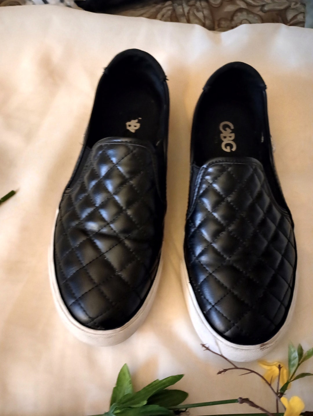 Guess Las Angeles Black Leather Sneakers for Women Size 10  display picture 2