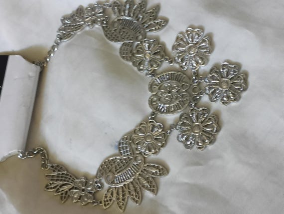 Vintage Relatively Silvertone Statement Necklace … - image 1