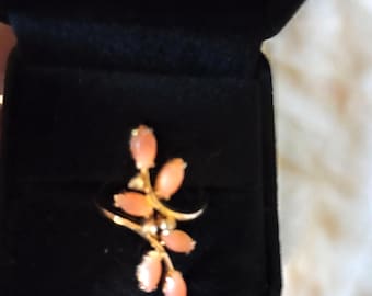Coral Goldtone Rhinestone Ring Size 6