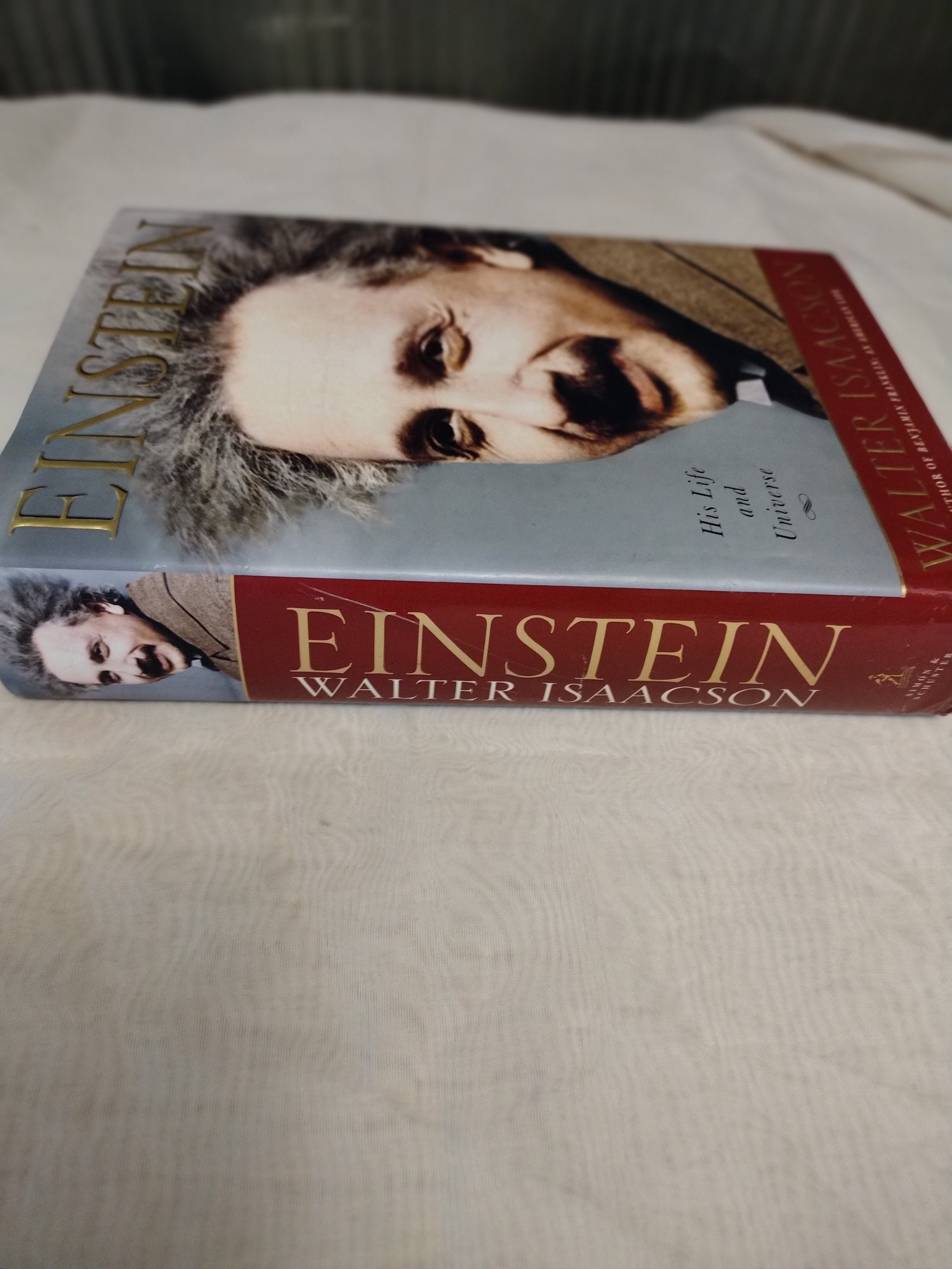 Einstein: His Life And Universe By Walter Isaacson – Trade Paperback – Good Condition (ISBN 9780743264747)