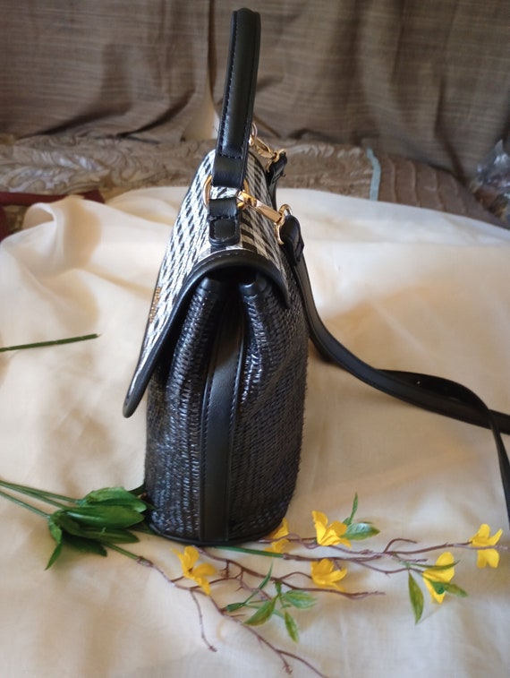 Nanette Lepore Black Vegan Leather Crossbody Handbag - Etsy display picture 1