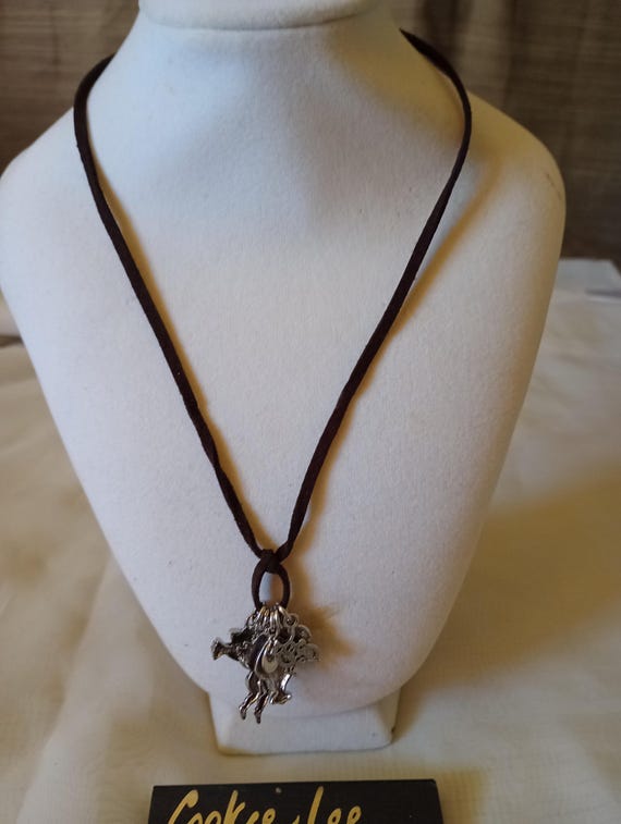 Cookie Lee Vintage Earrings and Necklace Set Signed 28 Inches