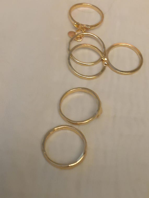 Vintage Seven Goldtone Stackable Ring Bundle Ring… - image 5
