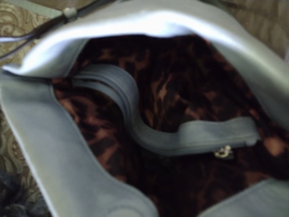 B Makowsky Large Leather Shoulder Handbag - image 6