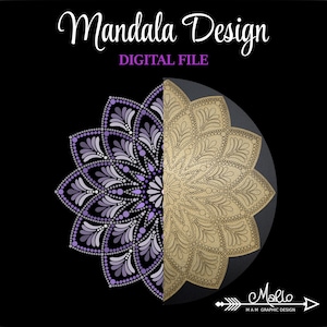 Op de afbeelding: Een digitaal bestand met een mandala-ontwerp dat in tweeën is verdeeld. De ene helft is een gedetailleerd patroon in paars en wit, de andere een goudkleurig, geëtst ontwerp. De woorden "Mandala Design" en "DIGITAL FILE" staan bovenaan.