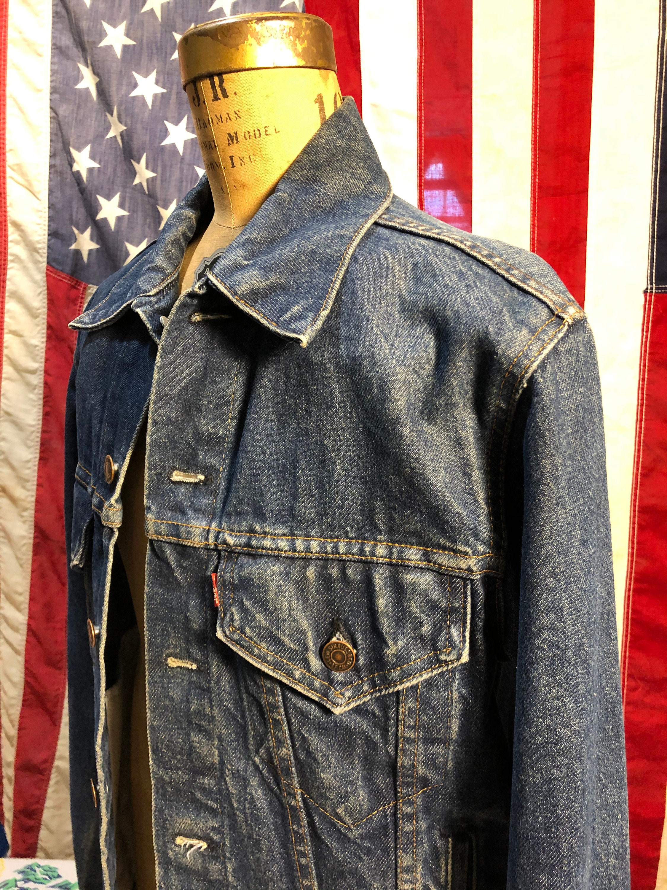Authentic Rare Levi's 1970's 1980's Original 70506 0216 Authentic Rare Levi's 1970's 1980's Original 70506 0216