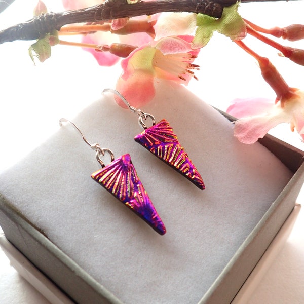 Stunning Magenta Colour Change Earrings-Purple Florentine Design Dichroic Glass Droplet Earrings-Triangle Purple Golden Fused Glass Earrings