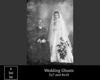 Creepy Ghost Spirit PHOTO Freak Scary Halloween Phantom Shadow 1899 Vintage