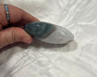 Moss agate palm stone, crystal