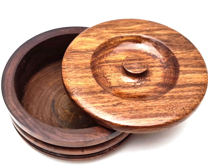 Wood Shaving Bowl with Lid – Handcrafted Walnut Finish