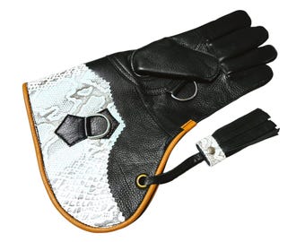 Handcrafted Cowhide Leather Falconry Glove: Bird of Prey Handling