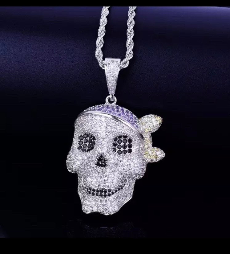 SKONE Iced-Out ラウンド ロータリースカル CZ ローズゴールド