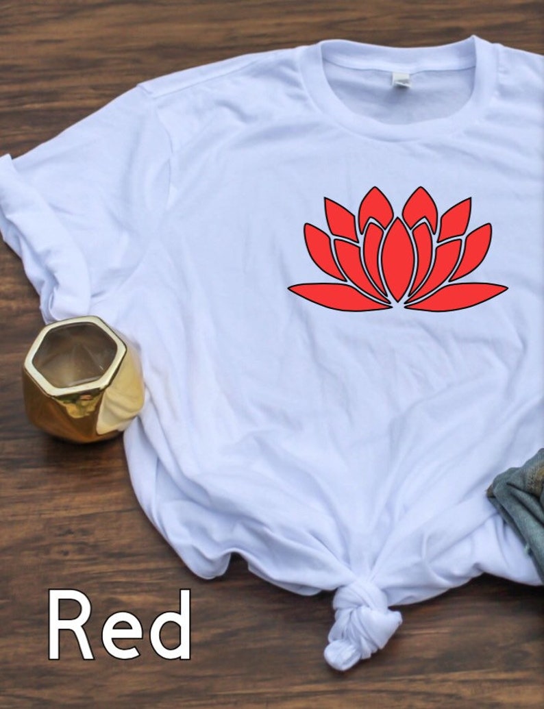 women/'s top Women/'s lotus flower tee meditation T-shirt