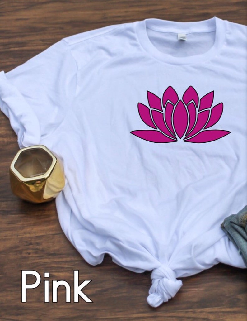 women/'s top Women/'s lotus flower tee meditation T-shirt