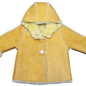 Winter children's Baby natural sheepskin , Lambskin coat , Jacket, genuine lambskin, Leather , parka, short coat, warm coat, fur,