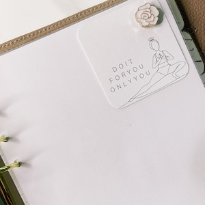 SCHEDA DI GIORNALE / Quadrata / Minimalista / Segnalibro / Decorazione / Segnapagina per planner / Citazione motivazionale / Tasca personale HP A5 A6 B6 / Hobonichi