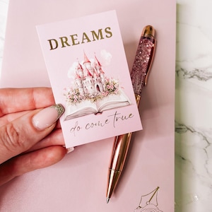 SCHEDA DI GIORNALE / Rosa e oro / I sogni diventano realtà / Segnalibro / Decorazione / Segnapagina / Motivazionale