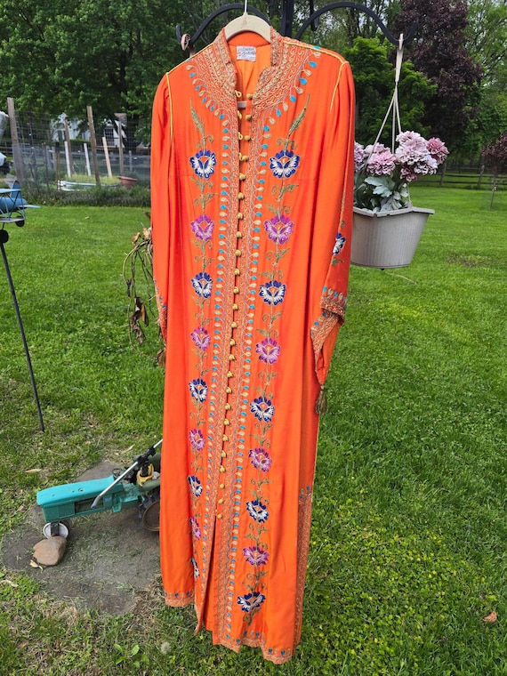 Vintage 1970s Lebanese Embroidered Caftan