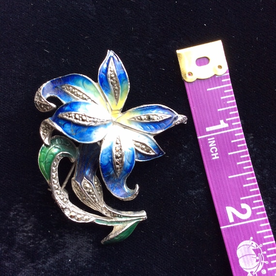 Blue enamel flower brooch/pin - image 4