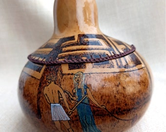 handmade gourd bowl, suitable for food depicting with pyrography the myth of Ariadne's Threat
