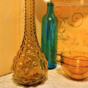 Carafe Bottle Empoli Glass ITALY 60&#39;S / Vintage decoration / POP / Decorative decanting carafe amber color Italian manufacture