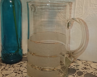 Kristallen kan, Frankrijk, jaren 20 / Vintage shabby chic servies / Doorzichtige kristallen waterkan met tuit en handvat