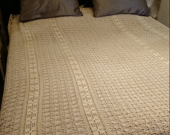 Dessus Lit Crochet beige Coton France bed cover 1950'S Provence / couvre lit / décoration chambre rétro / grand dessus de lit crochet coton