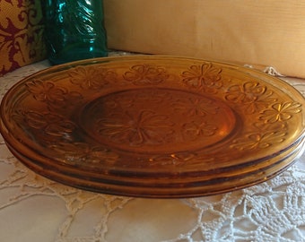 Assiettes VERECO Ambre Verre 50'S / Art de la table / décoration cuisine vintage / Lot 11 assiettes plates en verre Ambre fleur en relief