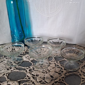 Ice Cream Cup Glasses Bistro Bar Wine Stem France 1900 / Vintage Wine Bar Tableware / LOT of 5 heavy glass wine stemmed glasses