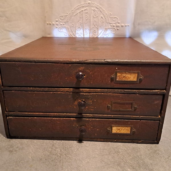 THIRIEZ CARTIER BRESSON locker box 1900 France / Couture Haberdashery creative leisure / sewing storage box with 3 drawers sold empty