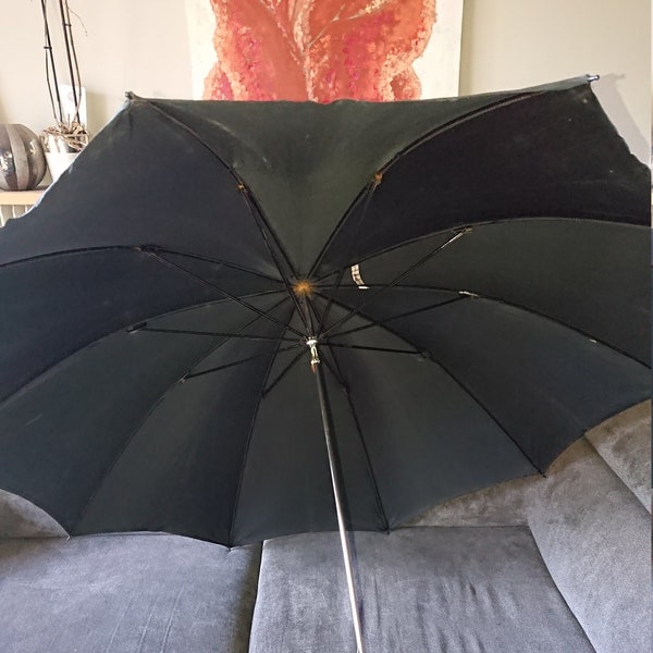 Umbrella Man Black France Nylon 70'S / Classic Fashion Accessory Man / retro chic / umbrella brand ONM Paris color Black