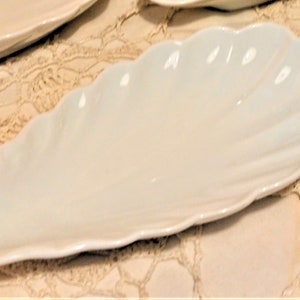 Porcelain Soap Dish Faience France 30&#39;S / bathroom decoration / vintage and shabby / dish sold individually Belle Époque style