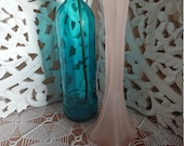 Vase Opaline 40 39 S France collector art of the table decoration living vintage Vase opaline ciselè Rose manufacture French glassware