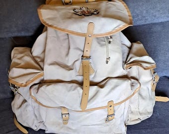 Ancien sac à dos de montagne scoutisme randonnée
