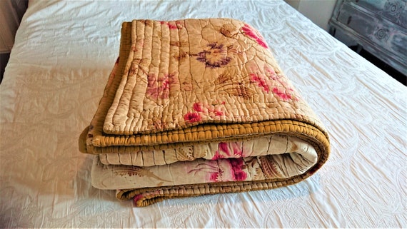 Boutis Plaid Provence Couvre lit France XIX / décoration de chambre / Shabby / handmade / Rétro vintage / Boutis piqué main double face
