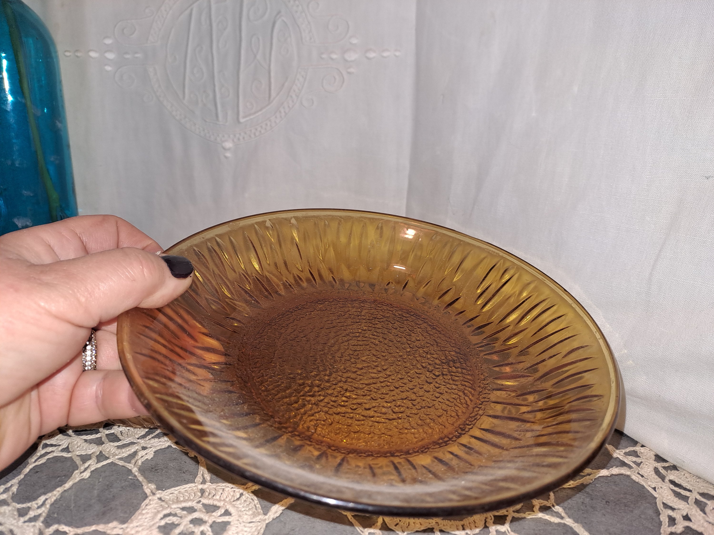 Lot De 3 Assiettes Creuses En Verre Vereco Ambré Vintage - Rétro, Fleuri, Occasion