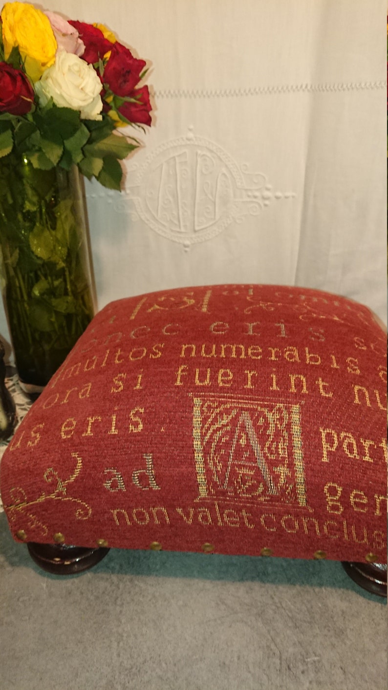 Pouf Footrest Fabric 80'S France / classic style / puf / burp / Burgundy velvet footrest printing beige hotsell letters in Latin