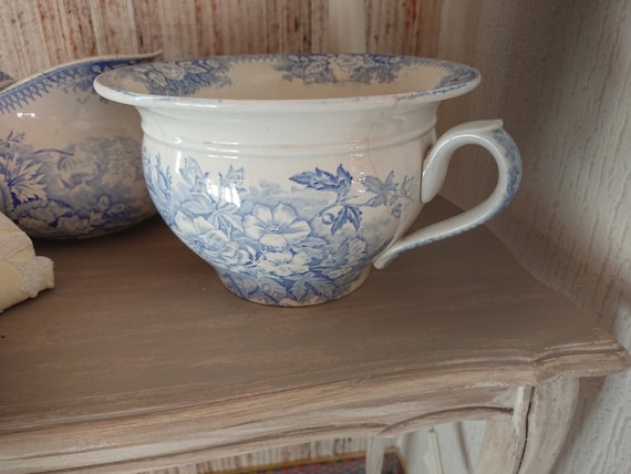 Ancien Pot De Chambre En Faïence - Blanc - Fabrication Française - Parfait état