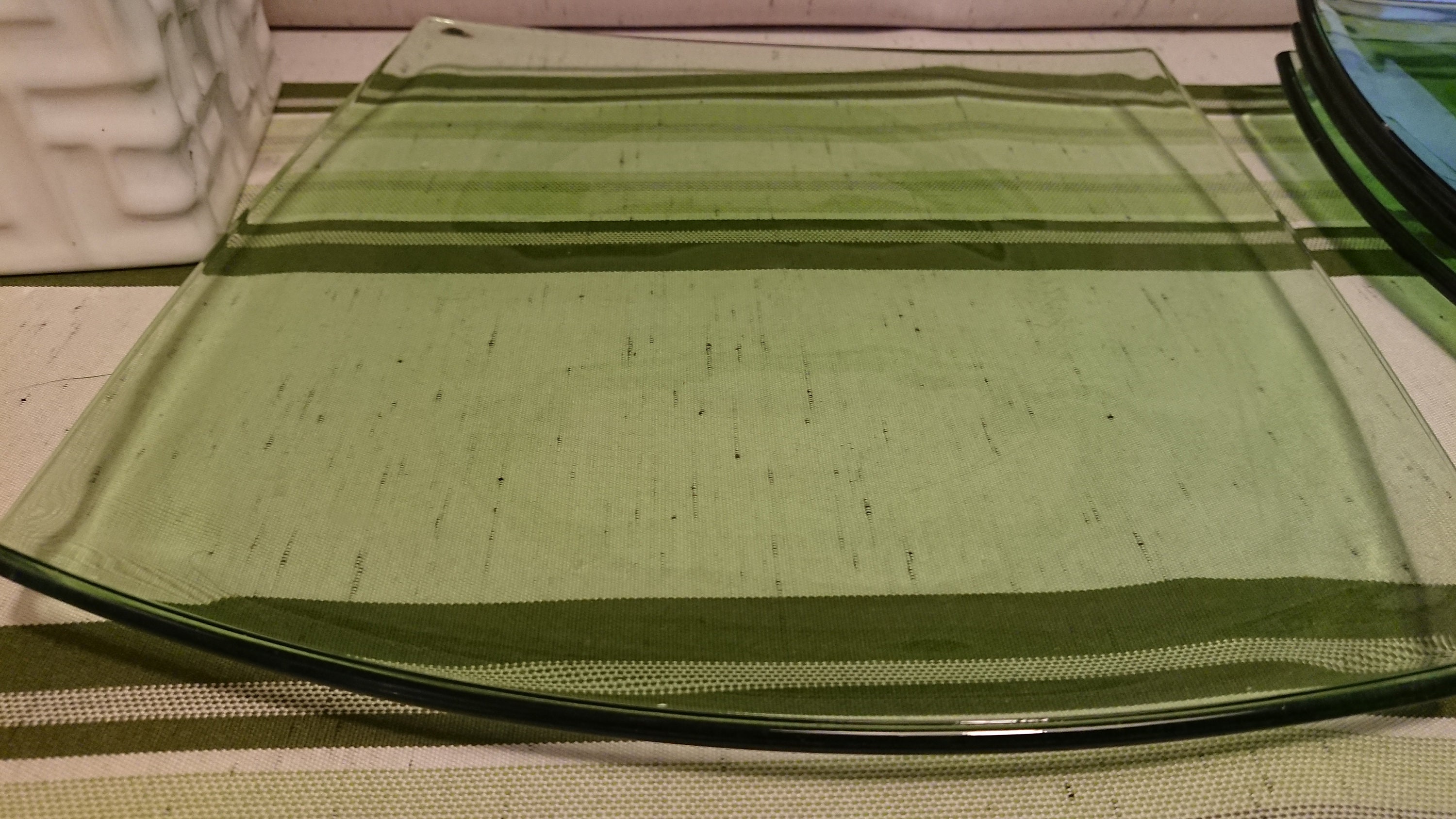 15 assiettes plates carrées verre vert transparent vintage art déco table  N6924