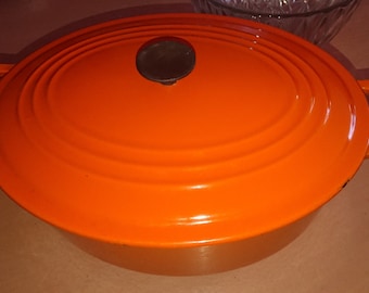 Casserole Cast Iron Lecreuset Promotion France / kitchen decoration / Tableware / MADE IN FRANCE / orange enamelled casserole and 70'S lid